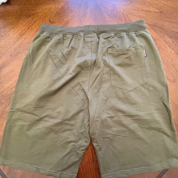 JUSTSUN MENS SHORTS - Picture 2 of 4